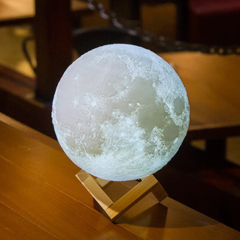3D Printing Moon Lamp, Torch | Lighting